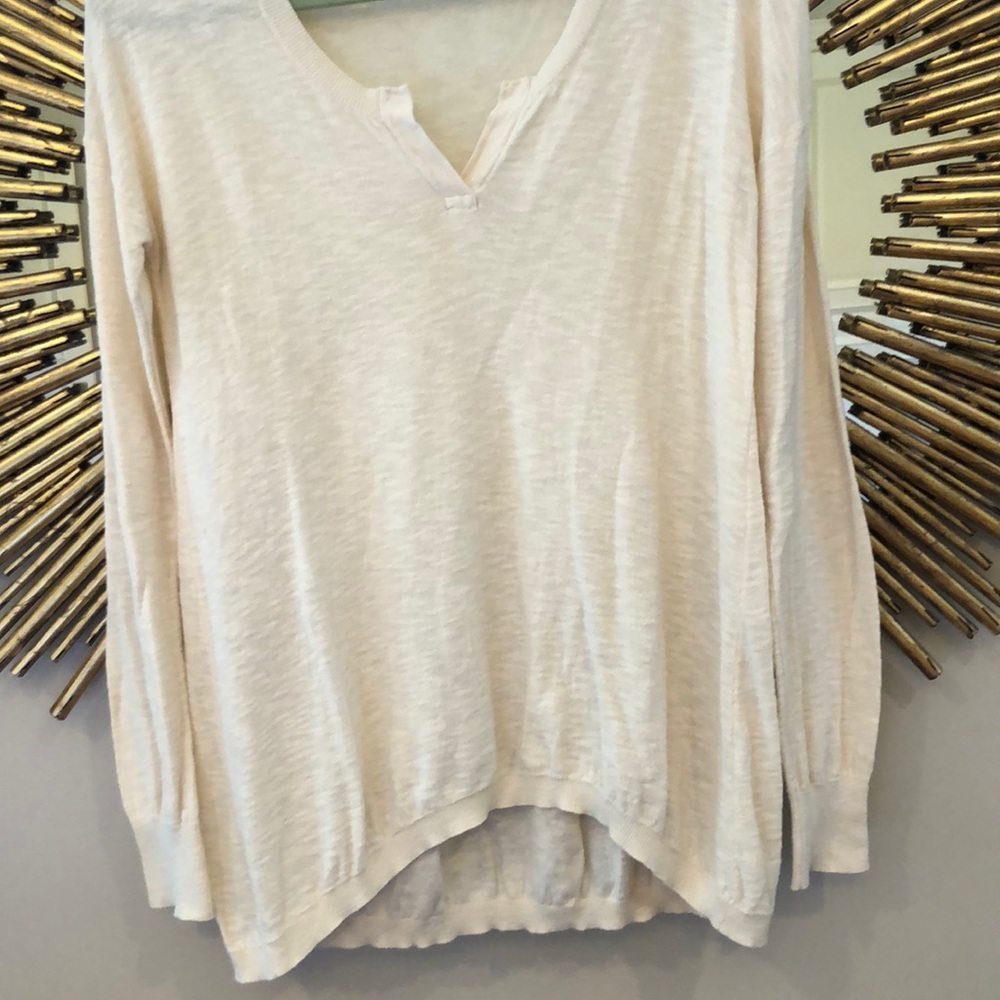 Vince Cotton Cream V Neck Long Sleeve - Picture 3 of 7